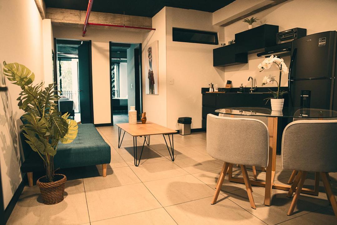 The Coffee Club Apartahotel 马尼萨莱斯 外观 照片