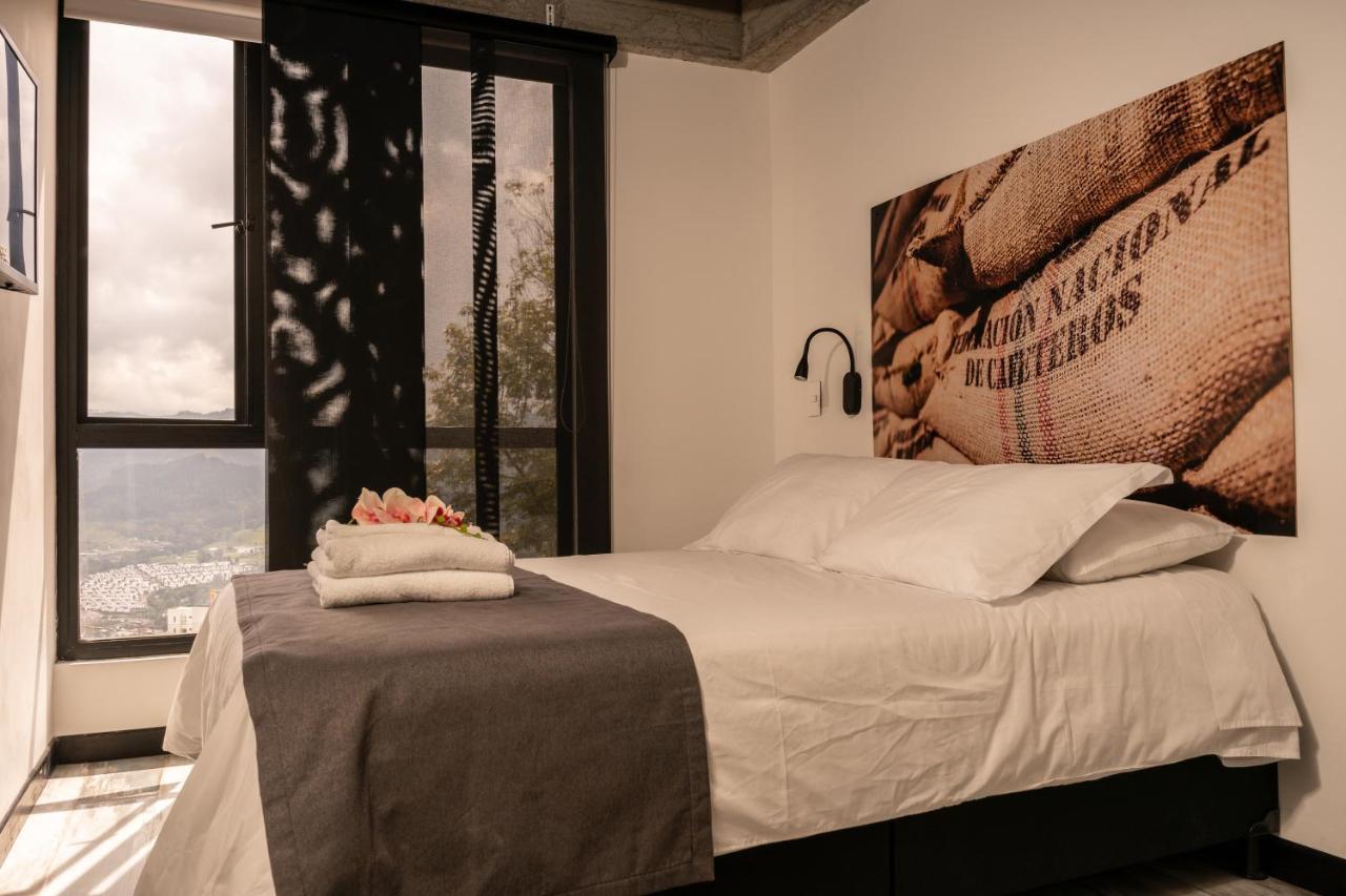The Coffee Club Apartahotel 马尼萨莱斯 外观 照片