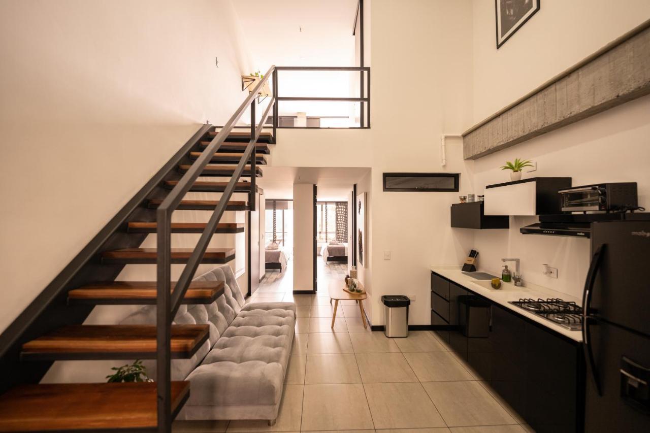 The Coffee Club Apartahotel 马尼萨莱斯 外观 照片